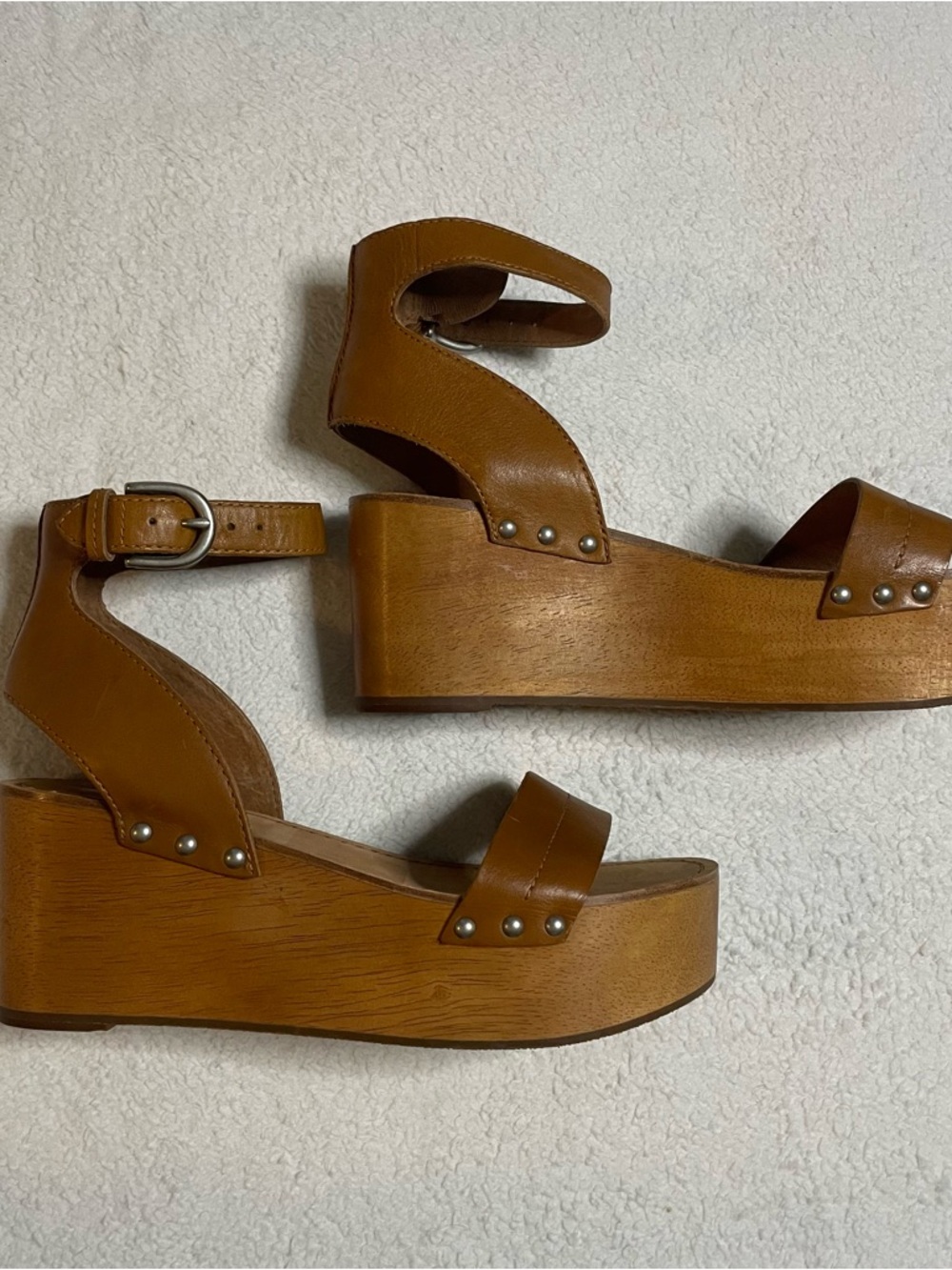 FRYE Alva Platform Sandal - Picture 2 of 16